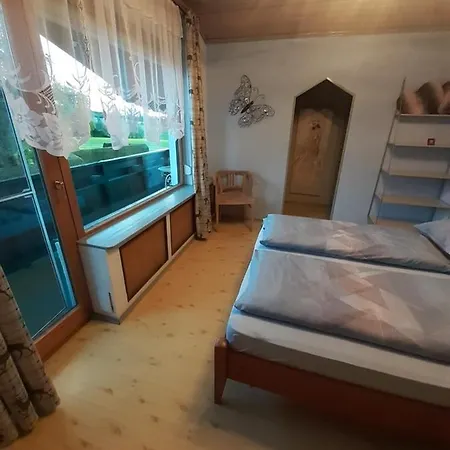 Andrea Apartment *