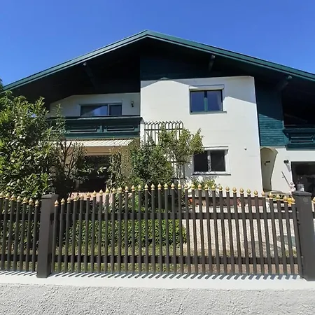 Andrea Apartamento Eugendorf