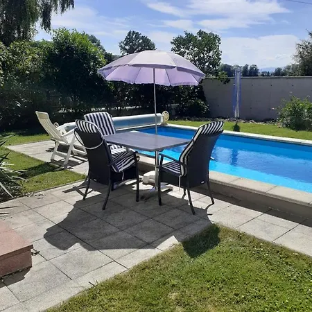 アパート Andrea *